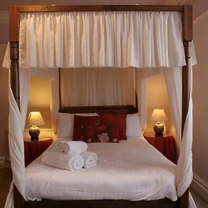 Hamilton Court Chester