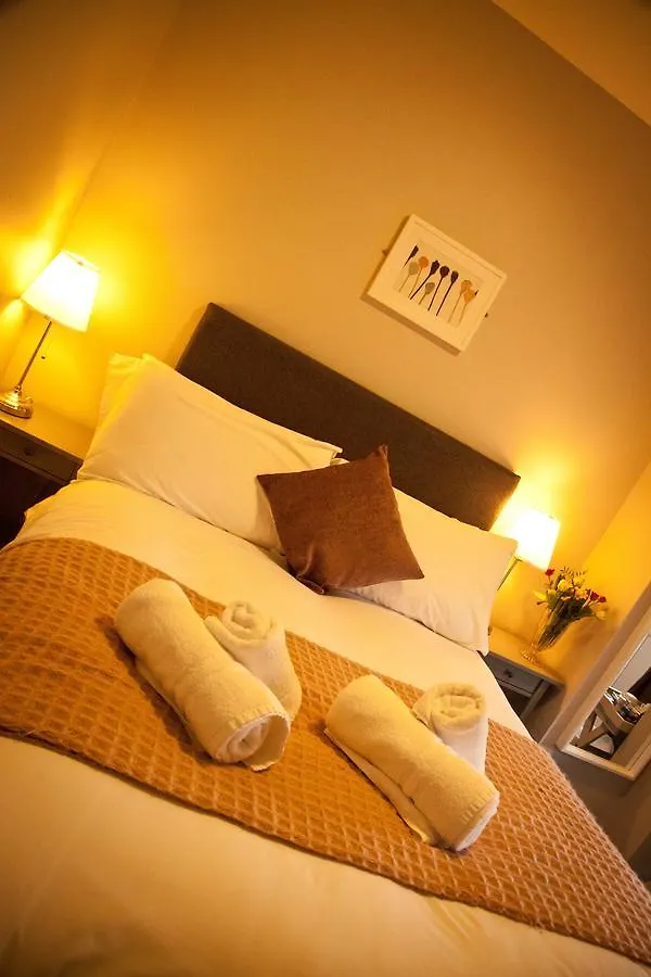 Rowton Poplars Hotel Chester